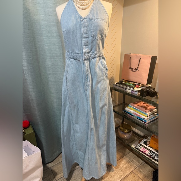 Halter denim long dress NWOT size 4 from Universal Thread 2024 - Picture 4 of 7